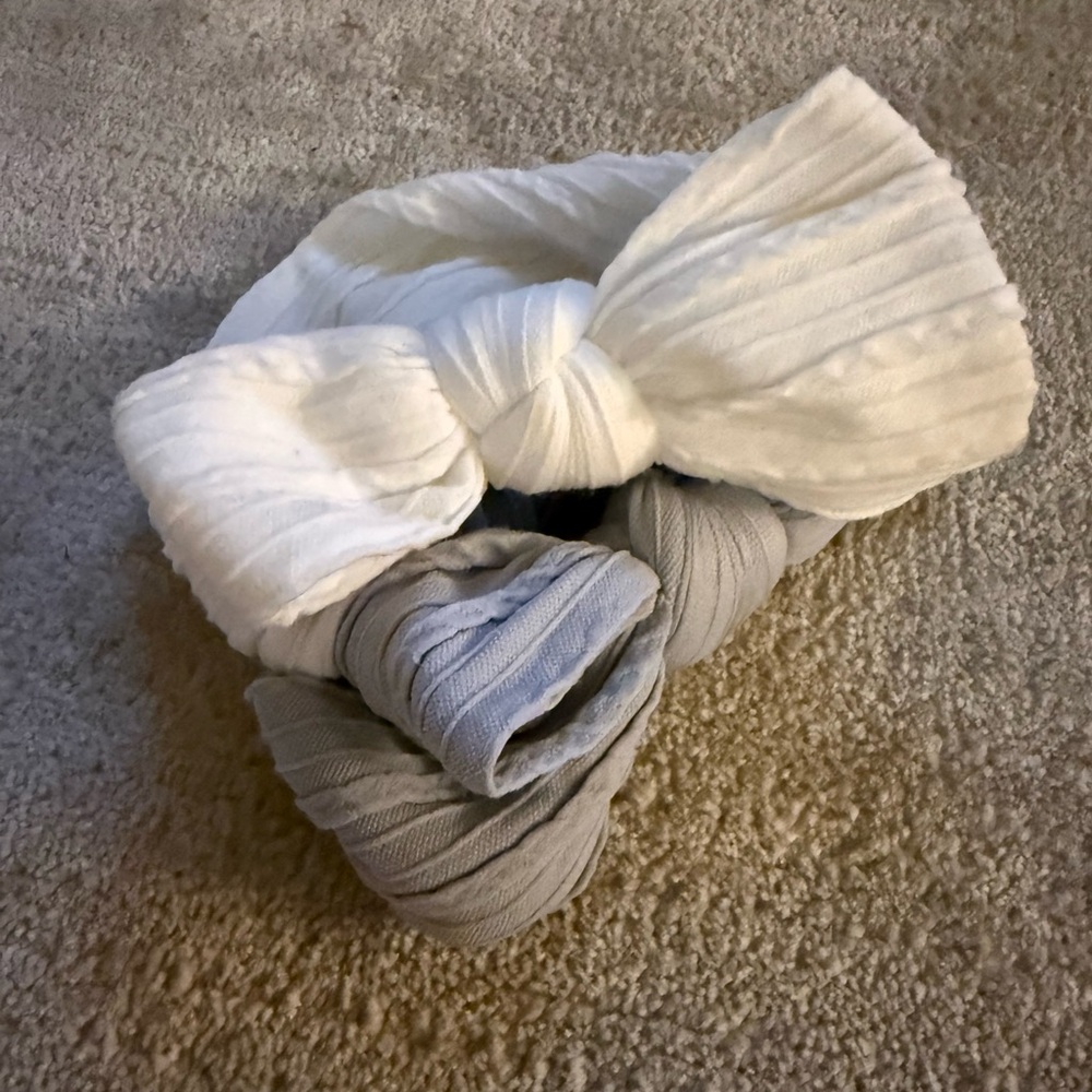 Claire's White and Light Gray Knotted Bow Headbands